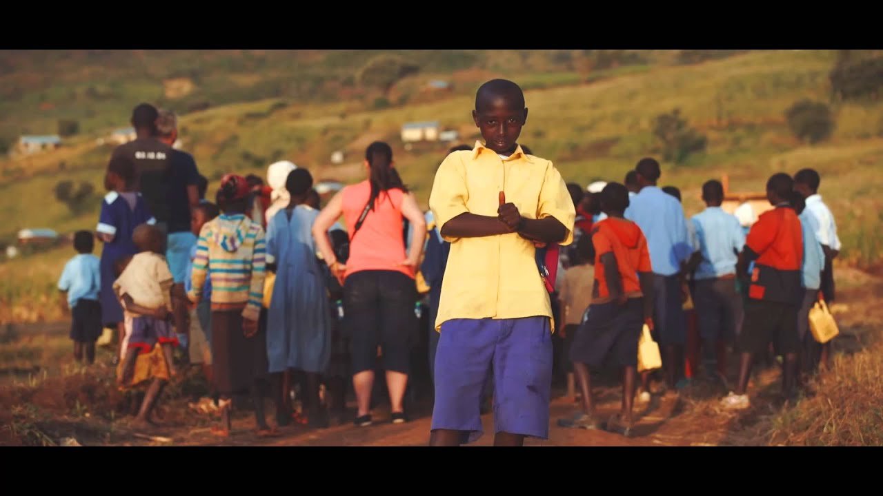 Jeff Walker Builds a School in Kenya with World Teacher Aid